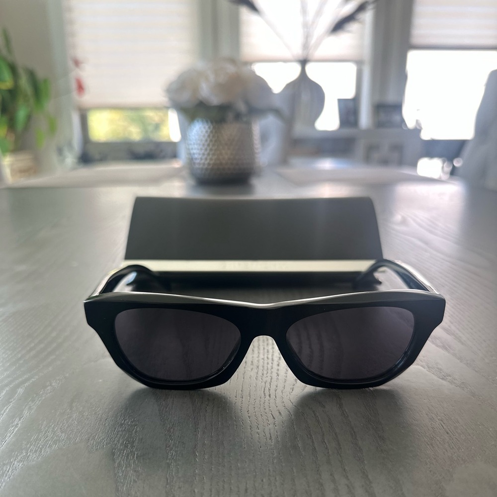Givenchy GV40026U Unisex Black Sunglasses